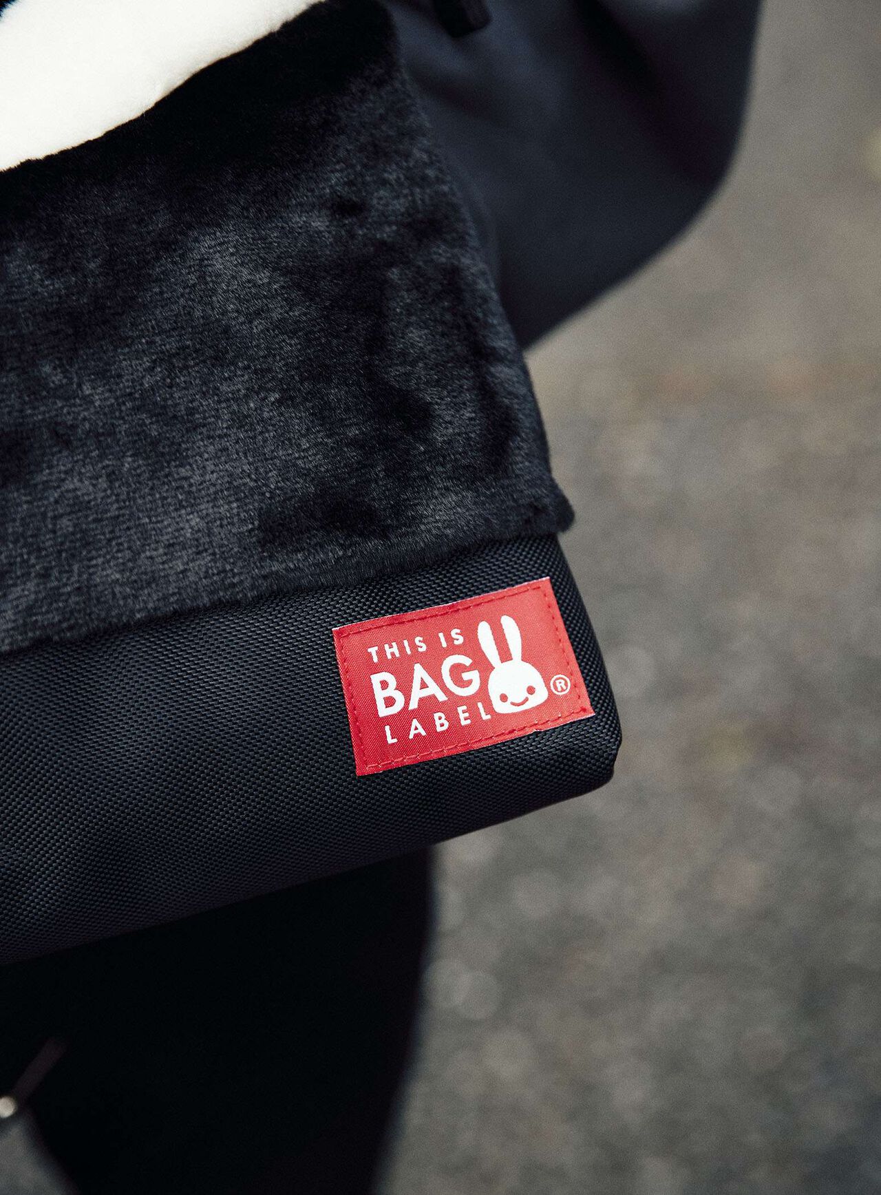 Fur shoulder bag,, large image number 10