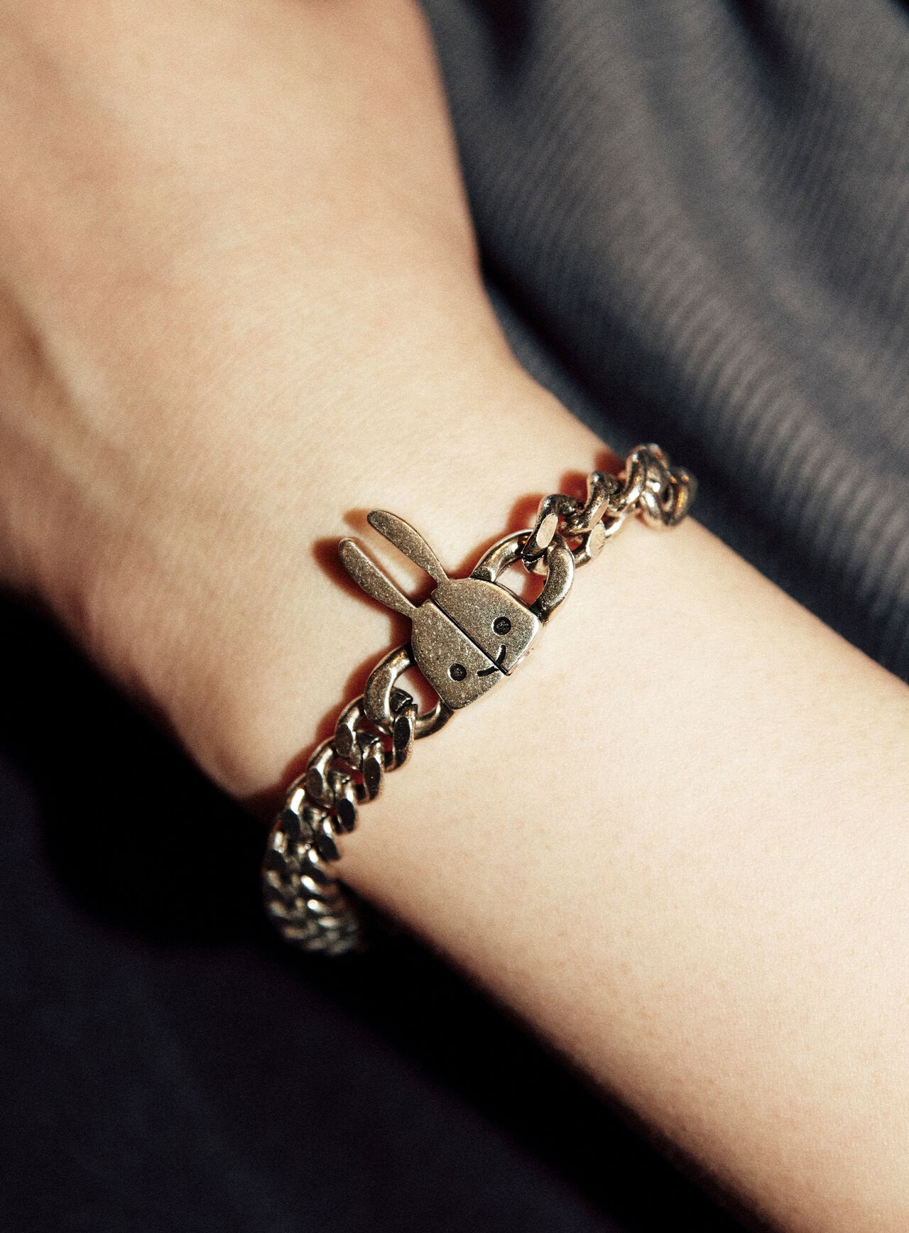 Rabbit Class Clasp Chain Bracelet,SILVER, large image number 7