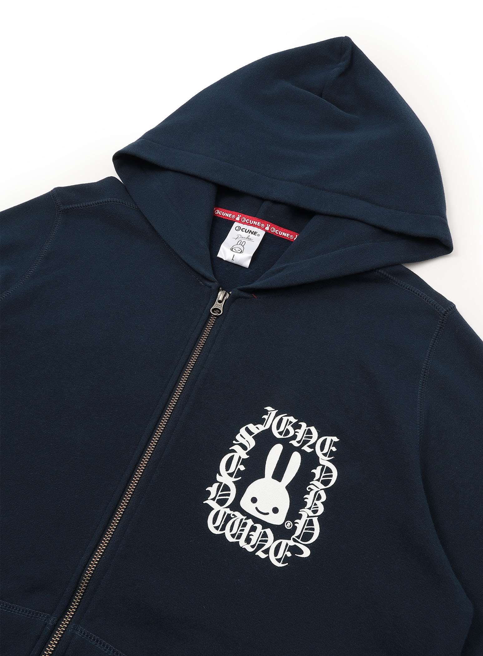 CUNE ZIP PARKA Cool Typography