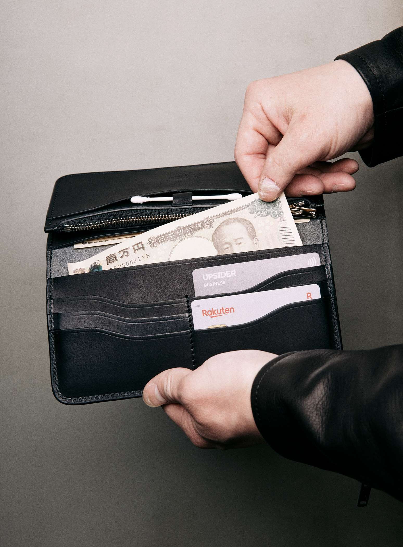 バ*ー様 76▢CALEE STUDS LEATHER WALLET UT081 バ*ー様 76▢CALEE STUDS LEATHER WALLET UT081 バ*ー様 76