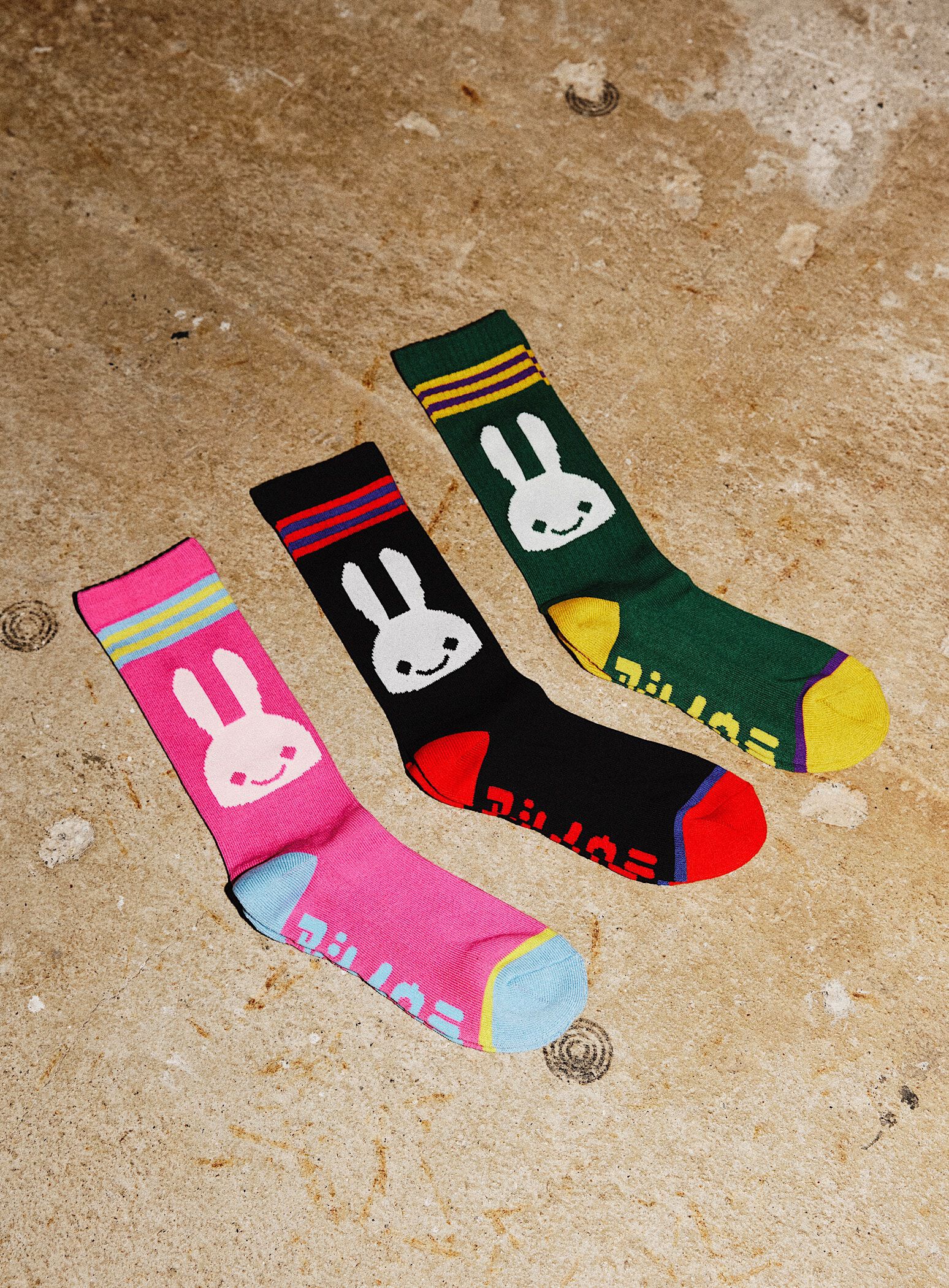 CUNE Socks Line