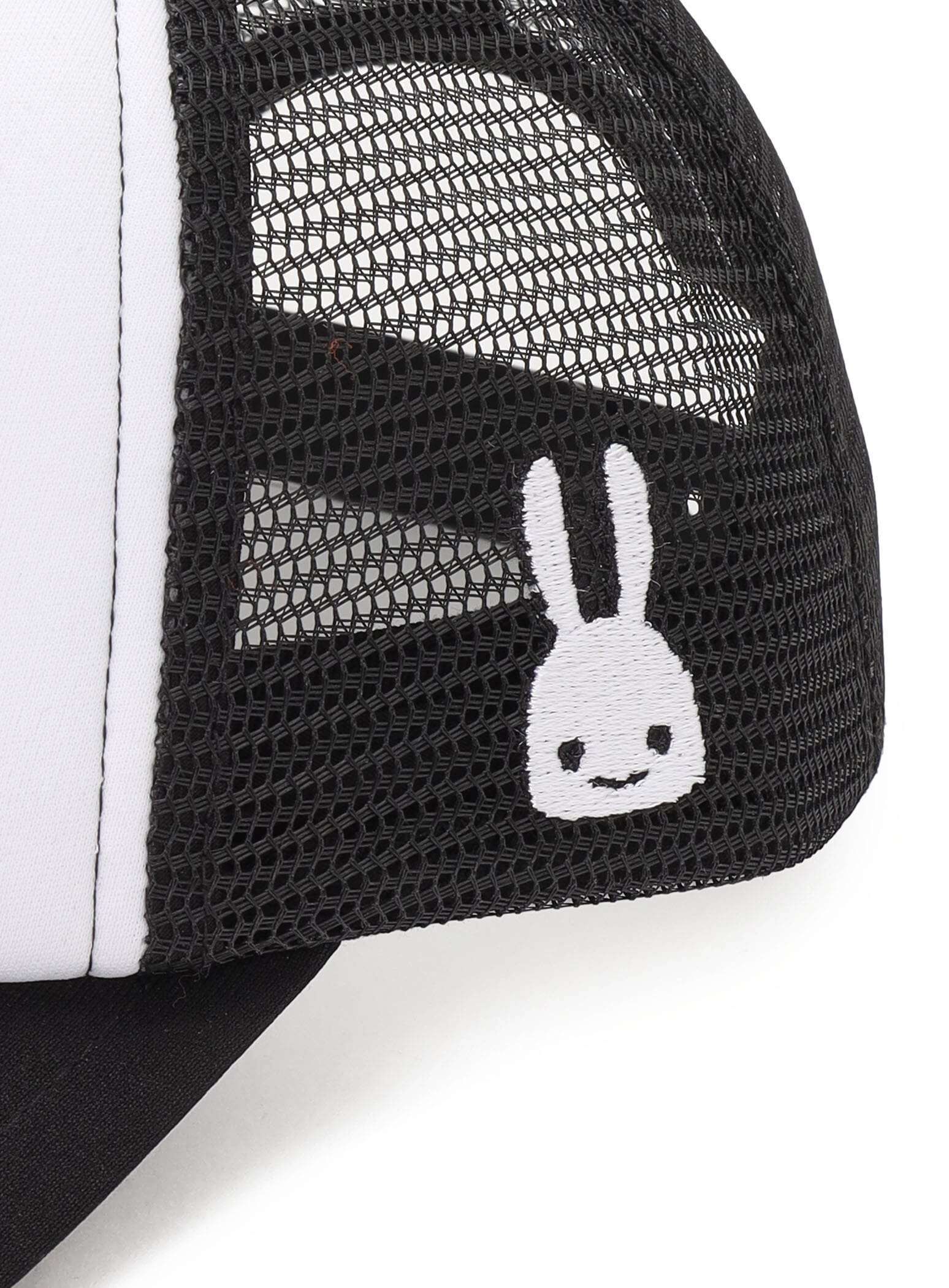badge mesh cap