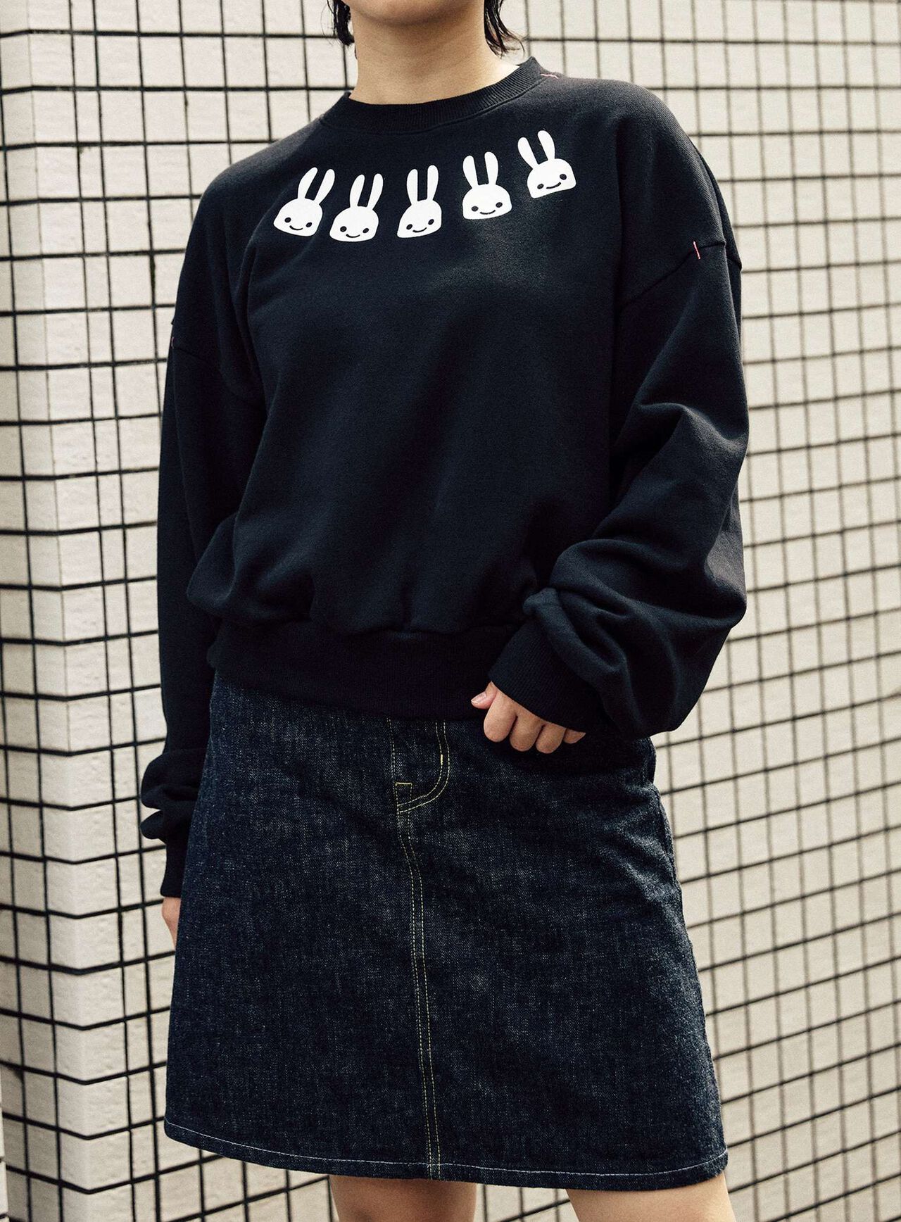 Wide Crew Neck Sweatshirt,BLACK, large image number 9