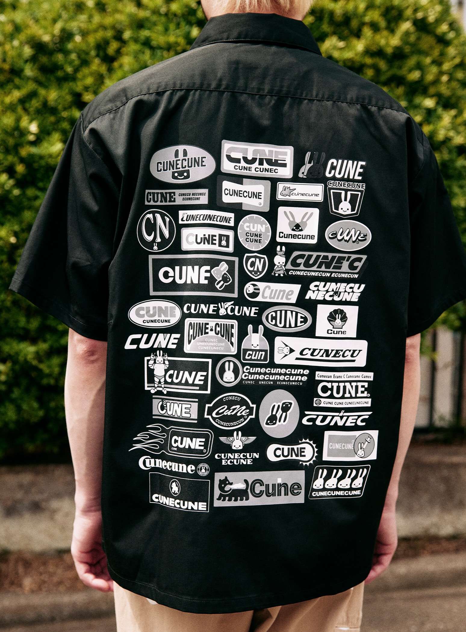 Short Sleeve Work Shirt with Monochrome Logo