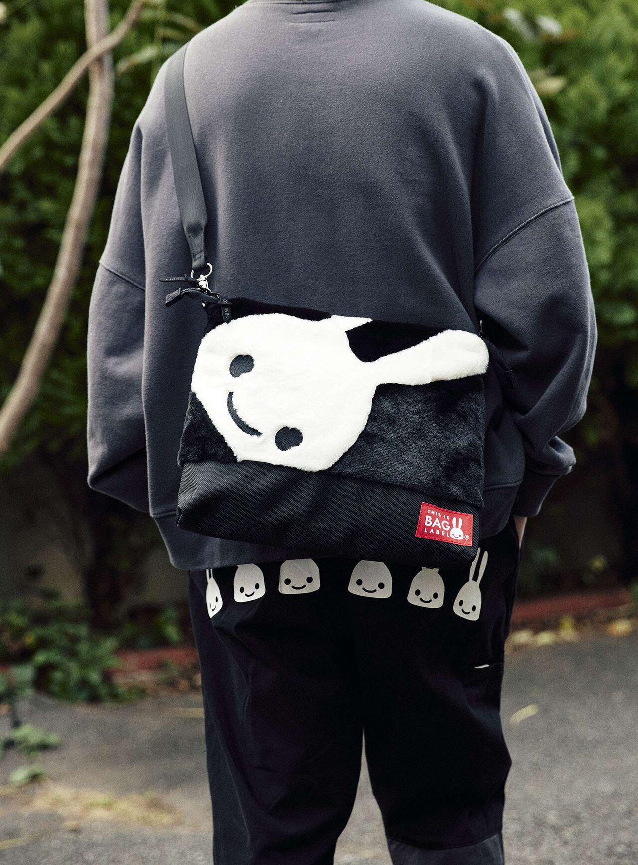 Fur shoulder bag,, large image number 5