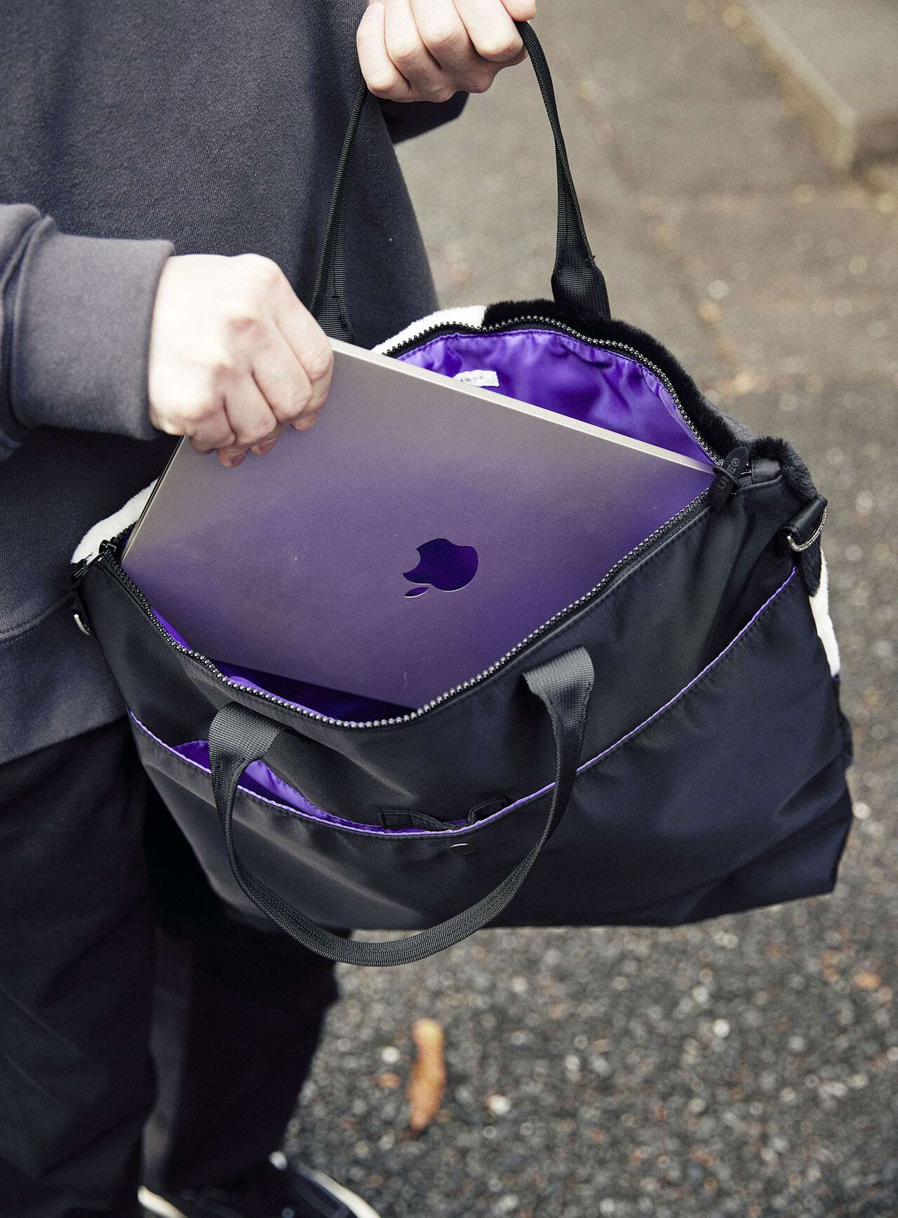 Fur tote bag,, large image number 12